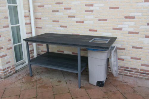 Oppottafel met afval sparing - Ural Black