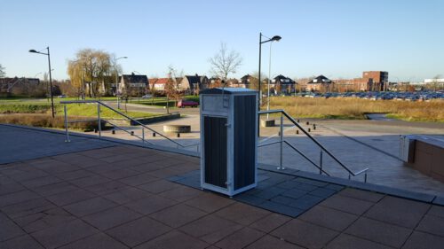 Vuilnisbak - Ural Black